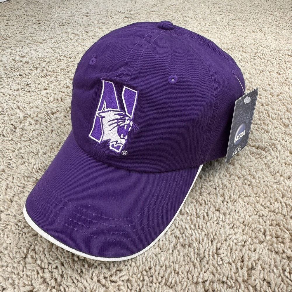Northwestern Wildcats Hat Signatures Adjustable Purple White Team‎ Logo Cap NOS